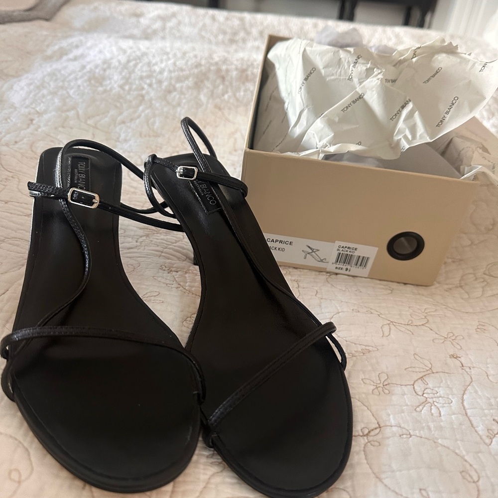 Women's Black Sandals